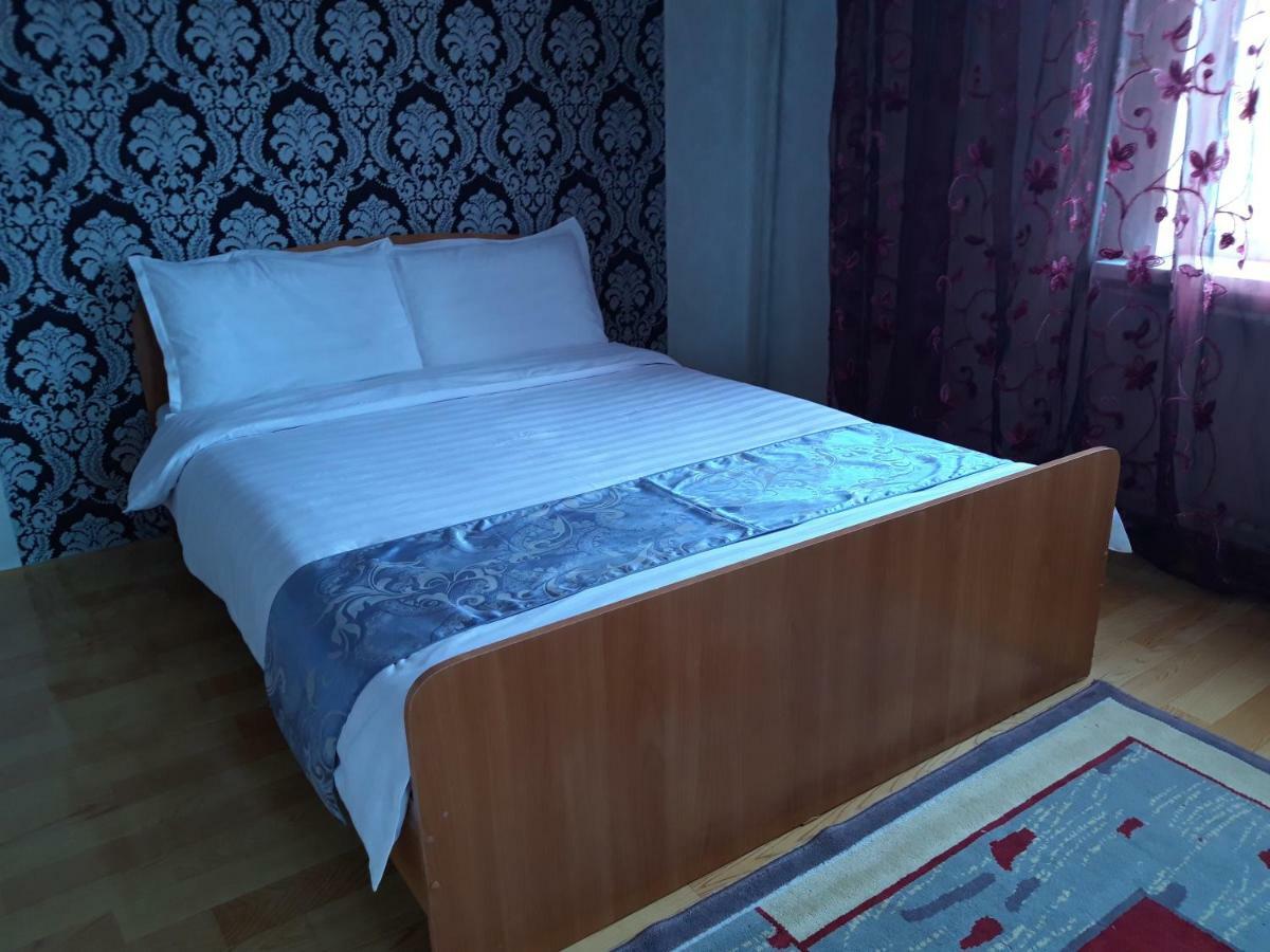 Bulbul Jamak Travel Hostel Olgii Exterior foto